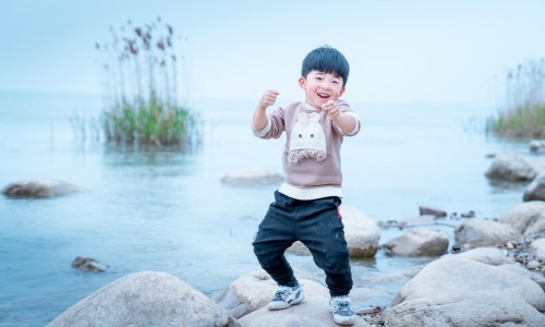 小孩蛙状腹持续多久专区_孩子蛙腹状肚子的图片专区_宝宝蛙腹肚图片网